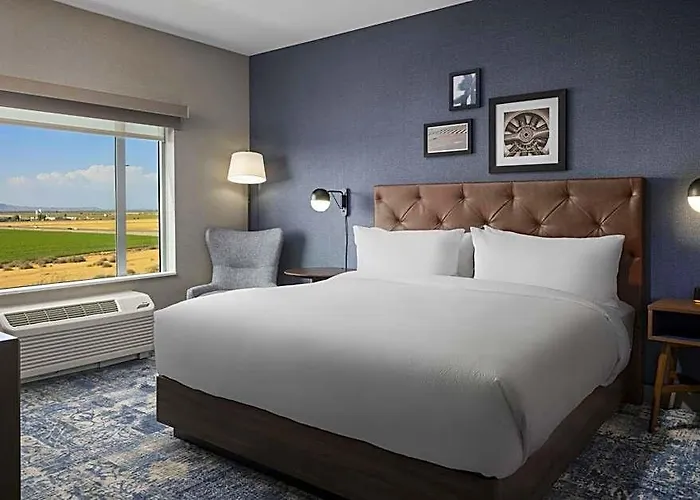 Four Points By Sheraton Hotel